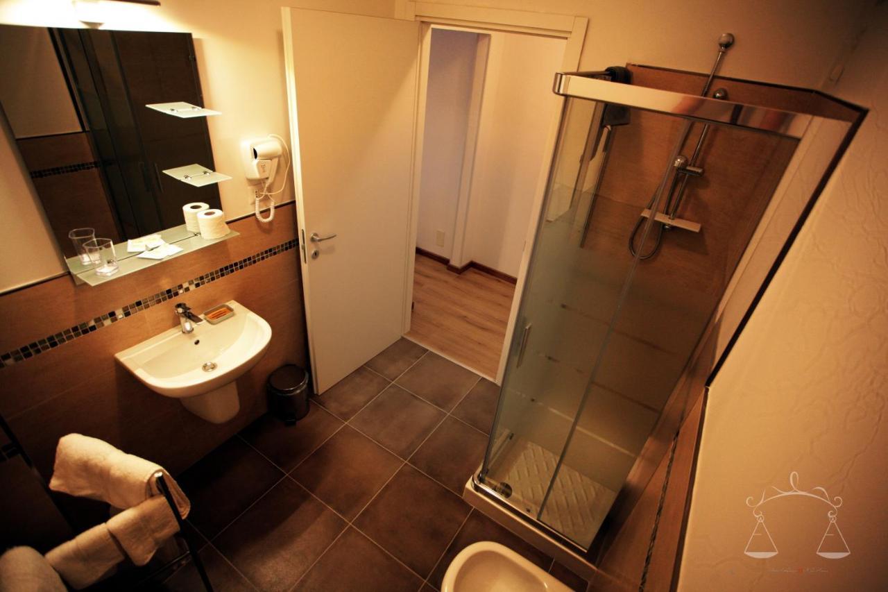 La Libra Rooms Cagliari Luaran gambar