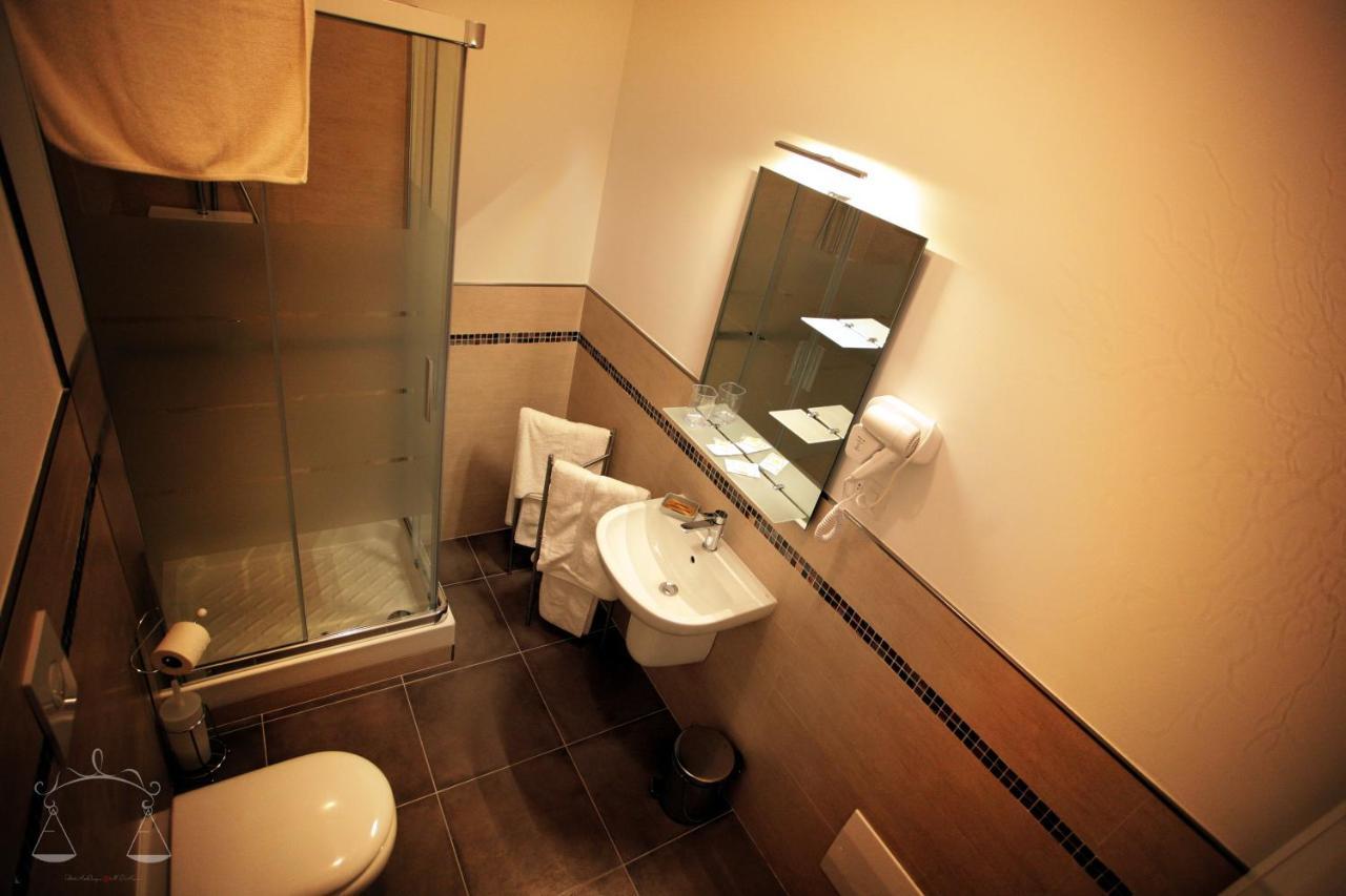 La Libra Rooms Cagliari Luaran gambar
