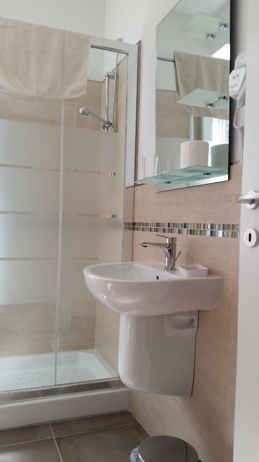 La Libra Rooms Cagliari Luaran gambar